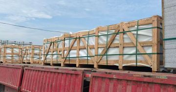 南阳 芝麻白花岗岩地铺石出口专车-泰国游