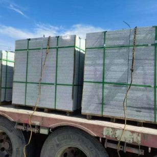 南阳 芝麻白花岗岩地铺石装车日常