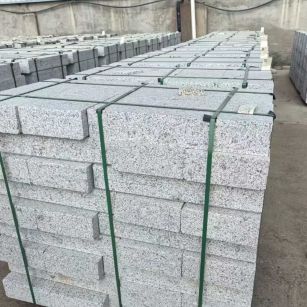 南阳 白麻花岗岩路沿石，弧形路沿石，道牙石，马路牙子，界石，路缘石，平沿石，直岩石，平缘石等