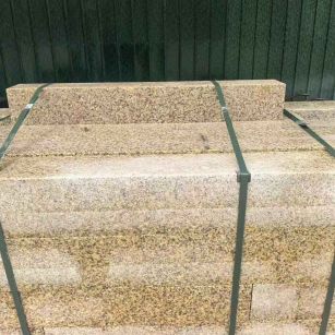 南阳 黄金麻花岗岩石材机切面栏杆料半成品