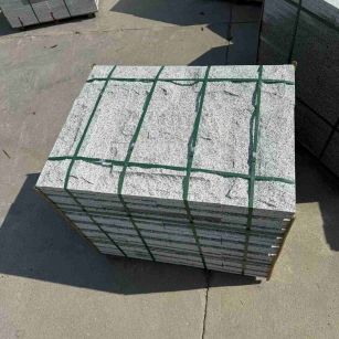 南阳 白麻花岗岩石材自然面蘑菇石成品