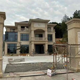 南阳 黄金麻花岗岩别墅雕花外墙干挂配上门口雕花罗马柱