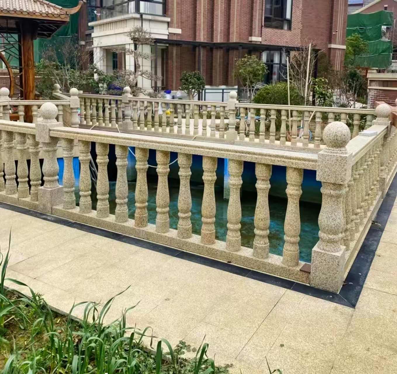 南阳黄金麻花岗岩石材栏杆，扶手，将军柱，花瓶柱